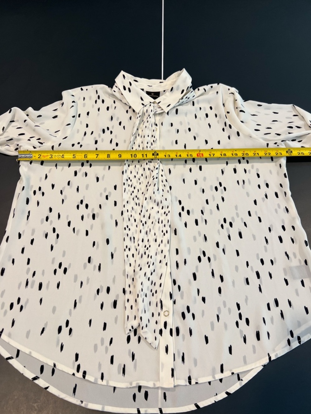 Worthington Cream and Black Spot Tie Neck Long Sleeve Button Up Blouse Womens XL - Picture 12 of 13